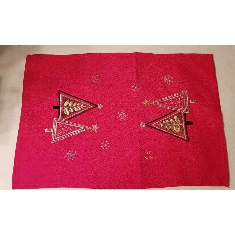 Holiday Embroidered Placemats Set of 4 Metallic Accents Trees & Snowflakes Red